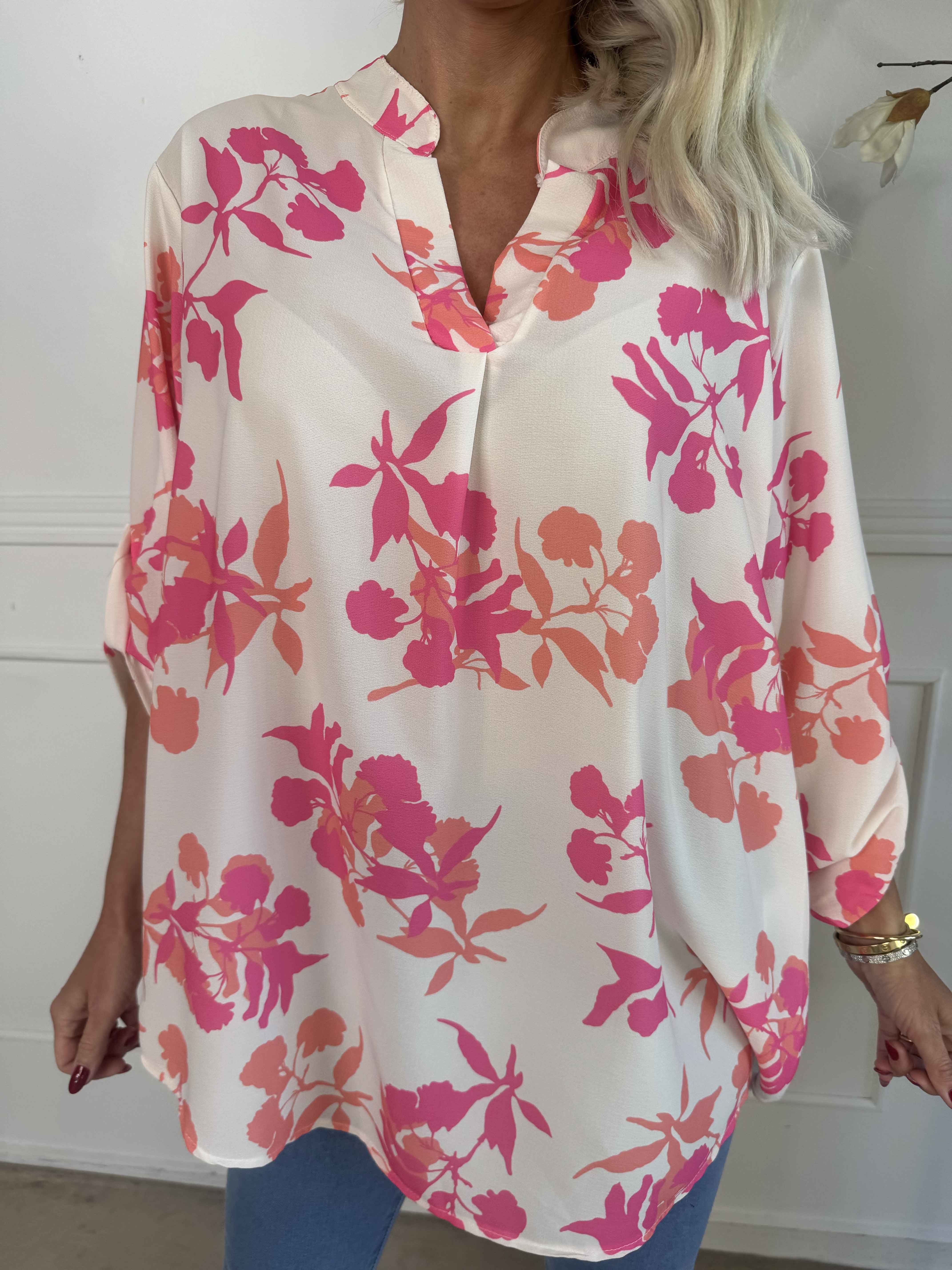 Vanesa Leaf - Tunika i lätt viskos med bladmotiv